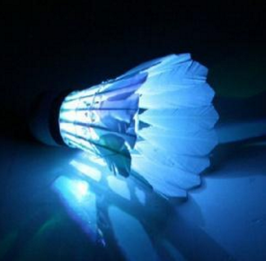 供应夜用闪光羽毛球