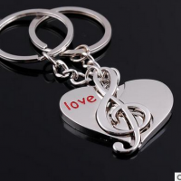 供应创意情侣钥匙扣挂件心形音符情侣钥匙挂件节日促销礼品批发