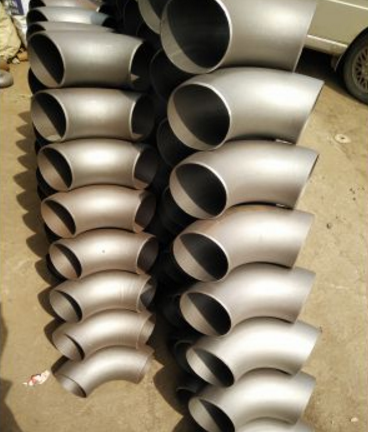 宏盛管件生产冲压弯头 热压弯头 厚壁弯头 船标弯头质量好价格低 详情电话联系18730704826