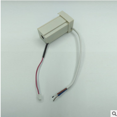 厂家直销 谦泽豪科技18W方形