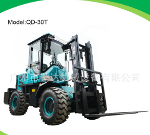 广州厂家供应3吨越野叉车，现货供应柴油叉车，四驱四缸