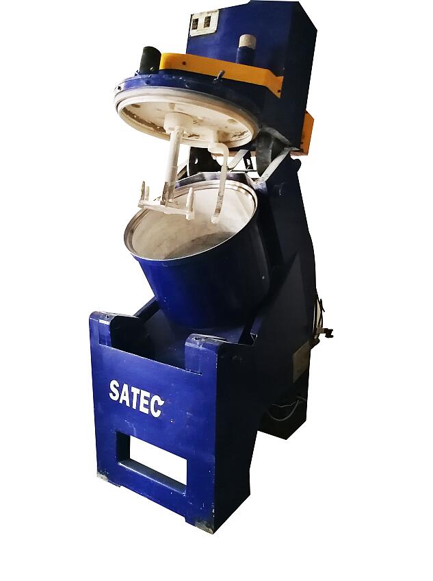 江苏坩埚用混合造粒机-青岛森泰科