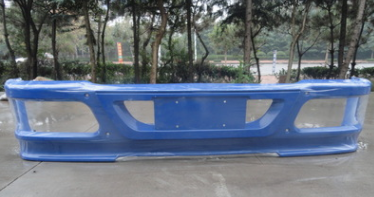 时代瑞沃719保险杠奥尔沃供应福田各种保险杠批发兼零售