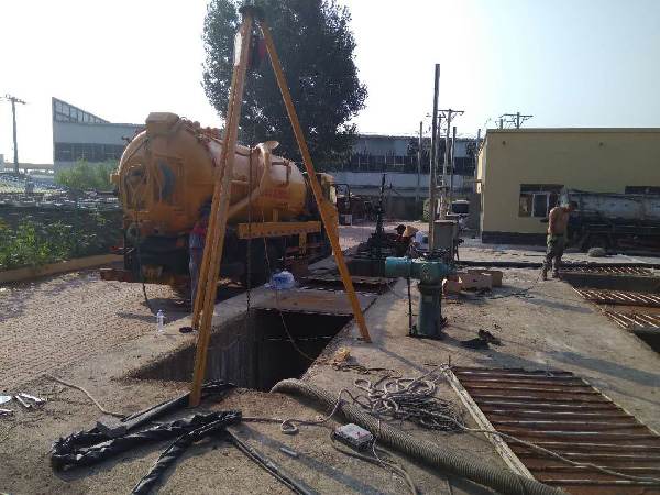 兰山管道疏通多少钱/临沂腾辉管道疏通有限公司