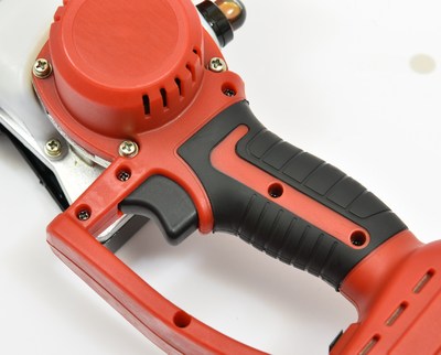 锂电池电锯 无线无刷充电家用伐木锯 带油壶多功能链条锯修枝锯