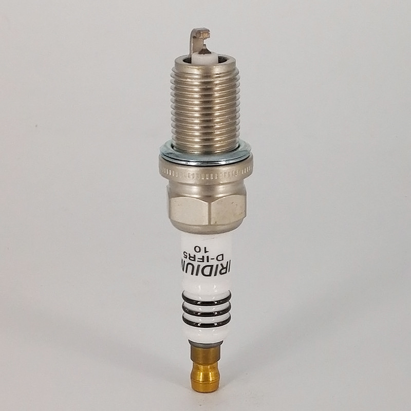 立本汽车双铱金火花塞适用于捷豹路虎发现揽胜出口品质厂家直销