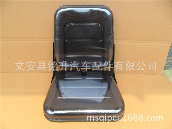 叉车座椅 装载机座椅 吸塑座椅 工程车c