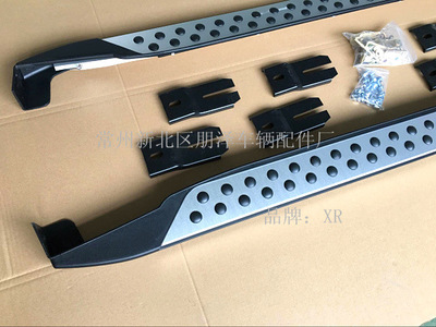 18丰田CHR侧踏板奕泽脚踏板CHR踏板奕泽踏板CHR奕泽左右上车踏板