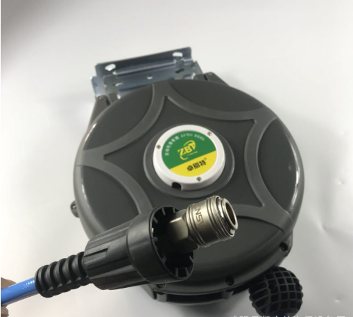 厂家直销 气鼓 自动伸缩卷管器洗车汽车美容工具 绕管器 五金工具