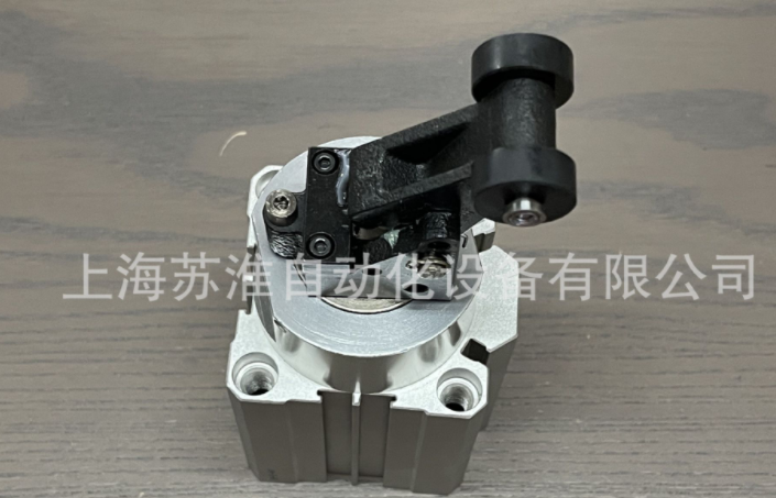 纽立得 阻挡气缸 CRSD50-30-B Pneulead气缸 双作用杠杆滚轮气缸