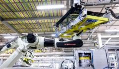 新长安锻造汽车强国引擎：深蓝以新质生产力破壁全球市场