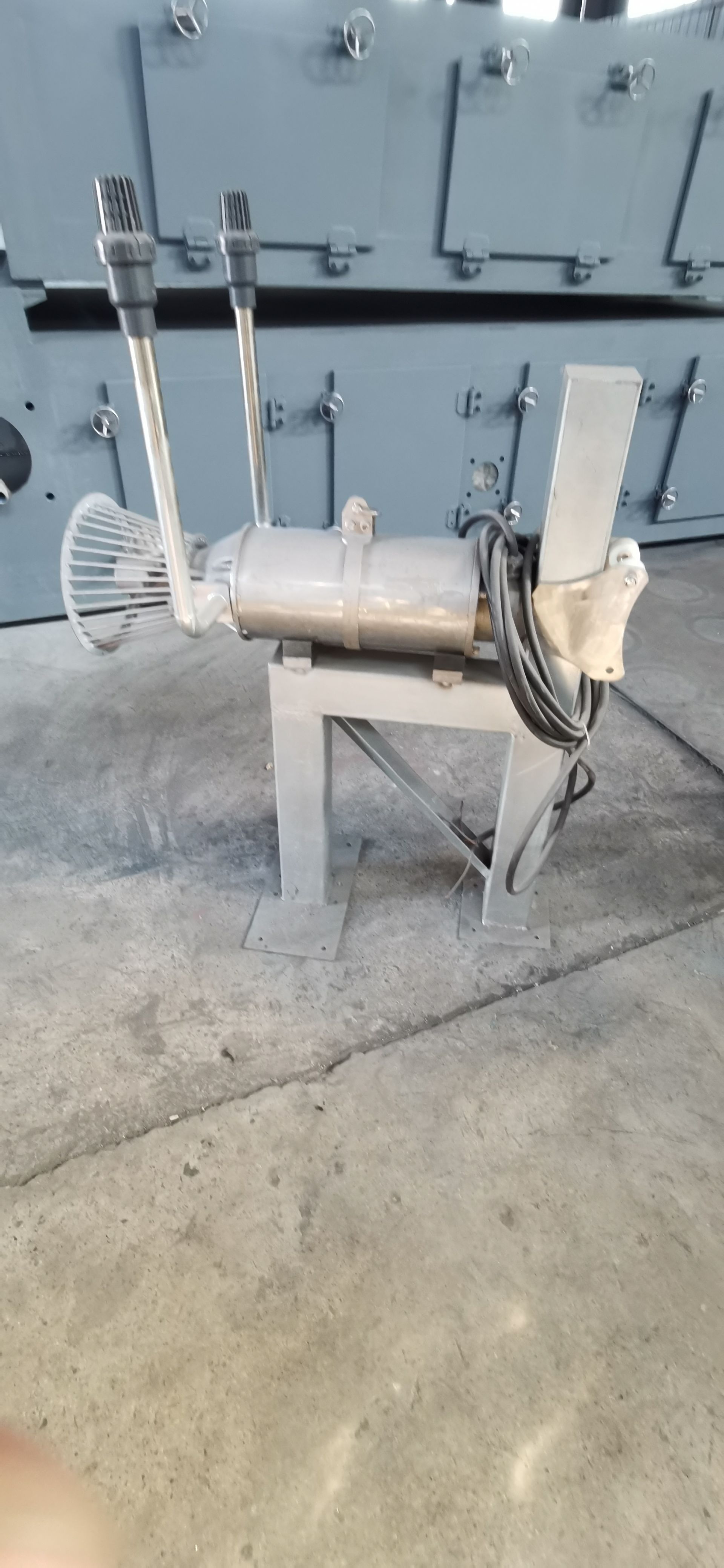 底座式安装不锈钢推流曝气机002