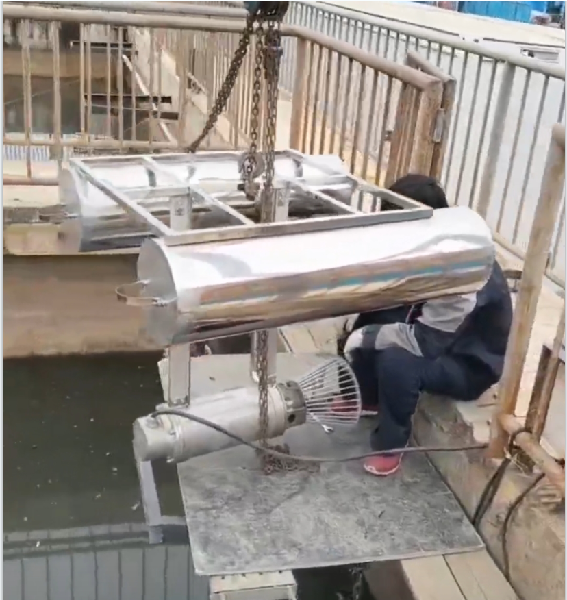 推流曝气机北京现场工作图片01