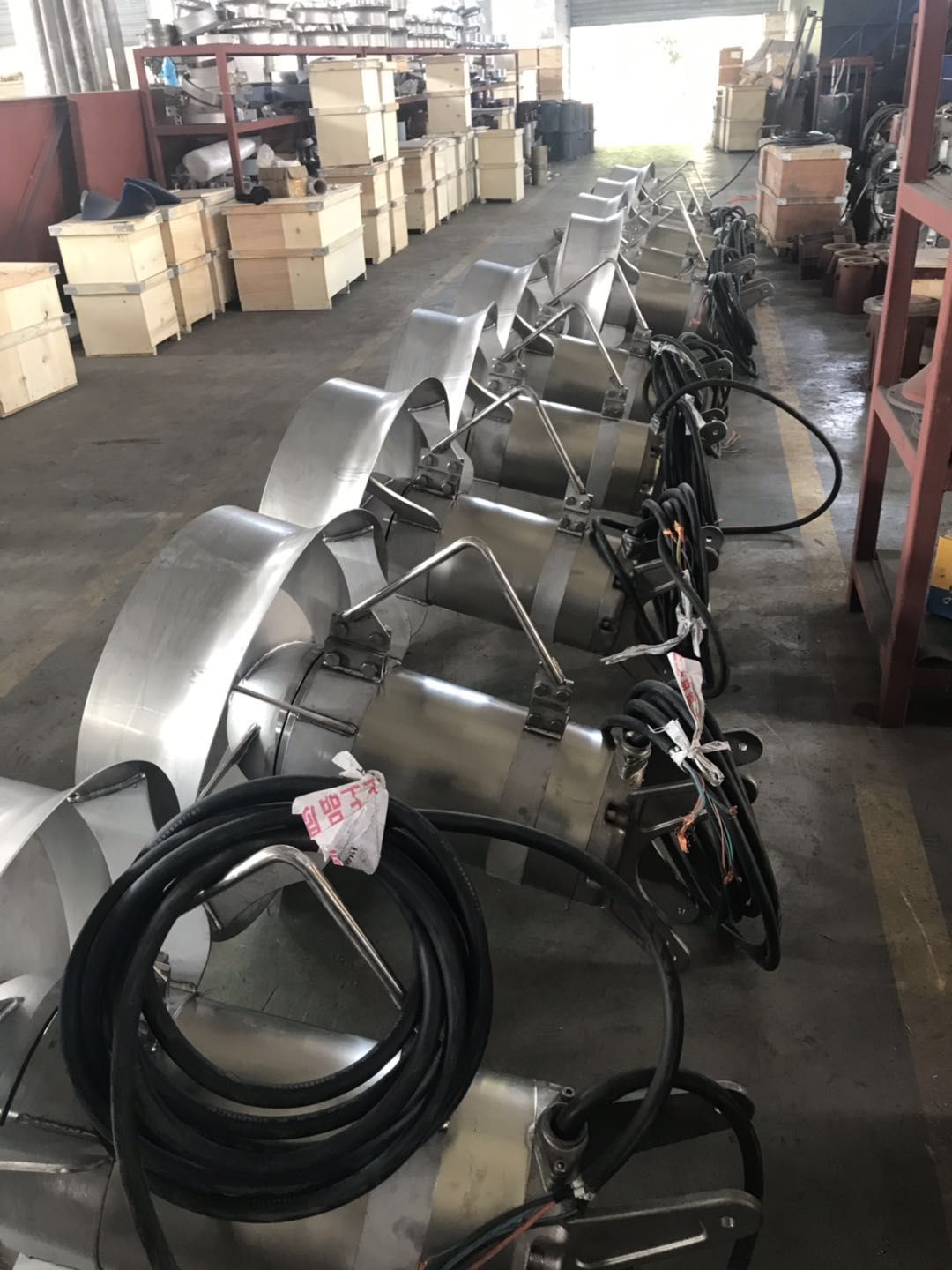 搅拌机带提把现场图