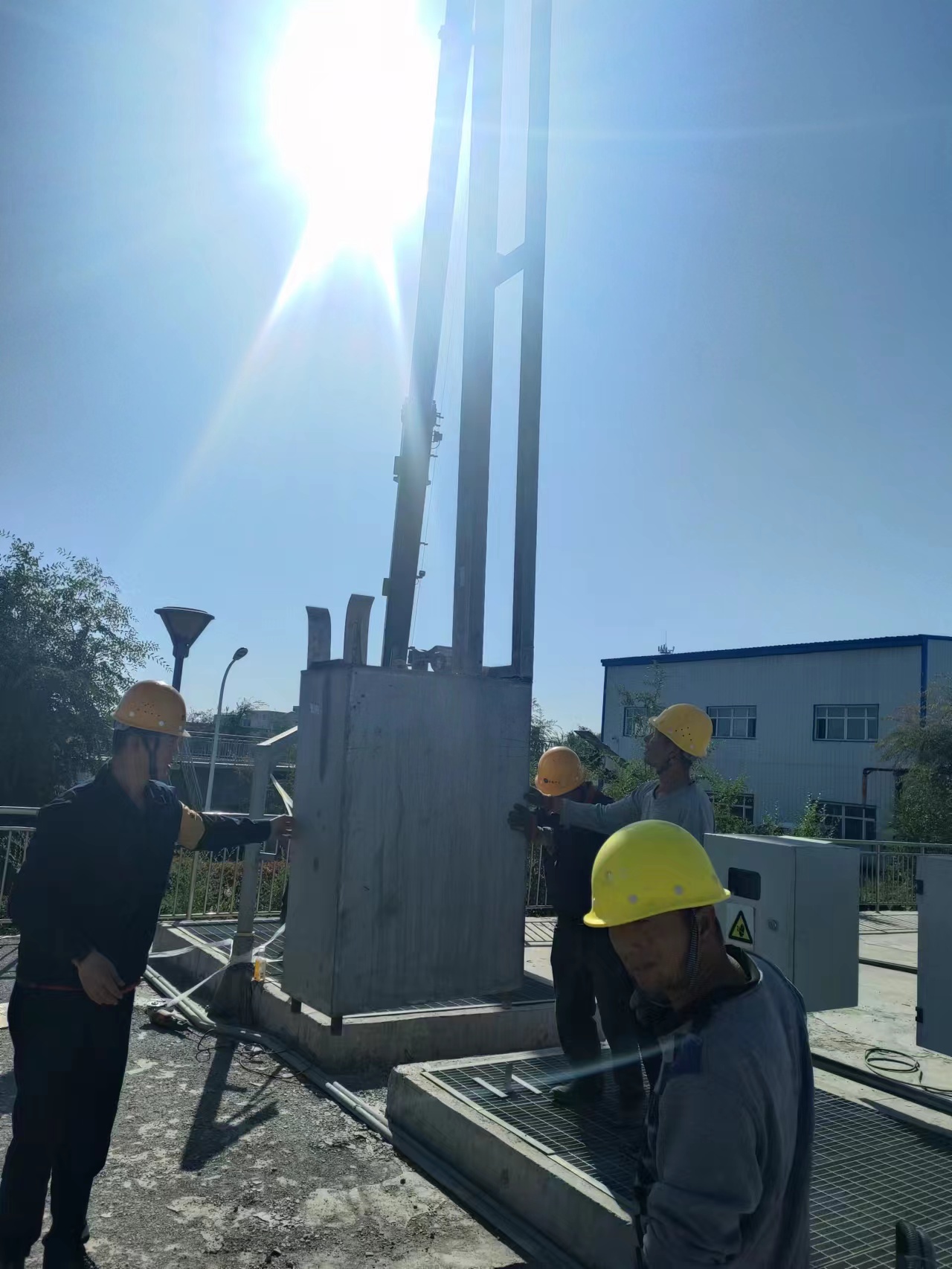 推流器带水安装现场（5）